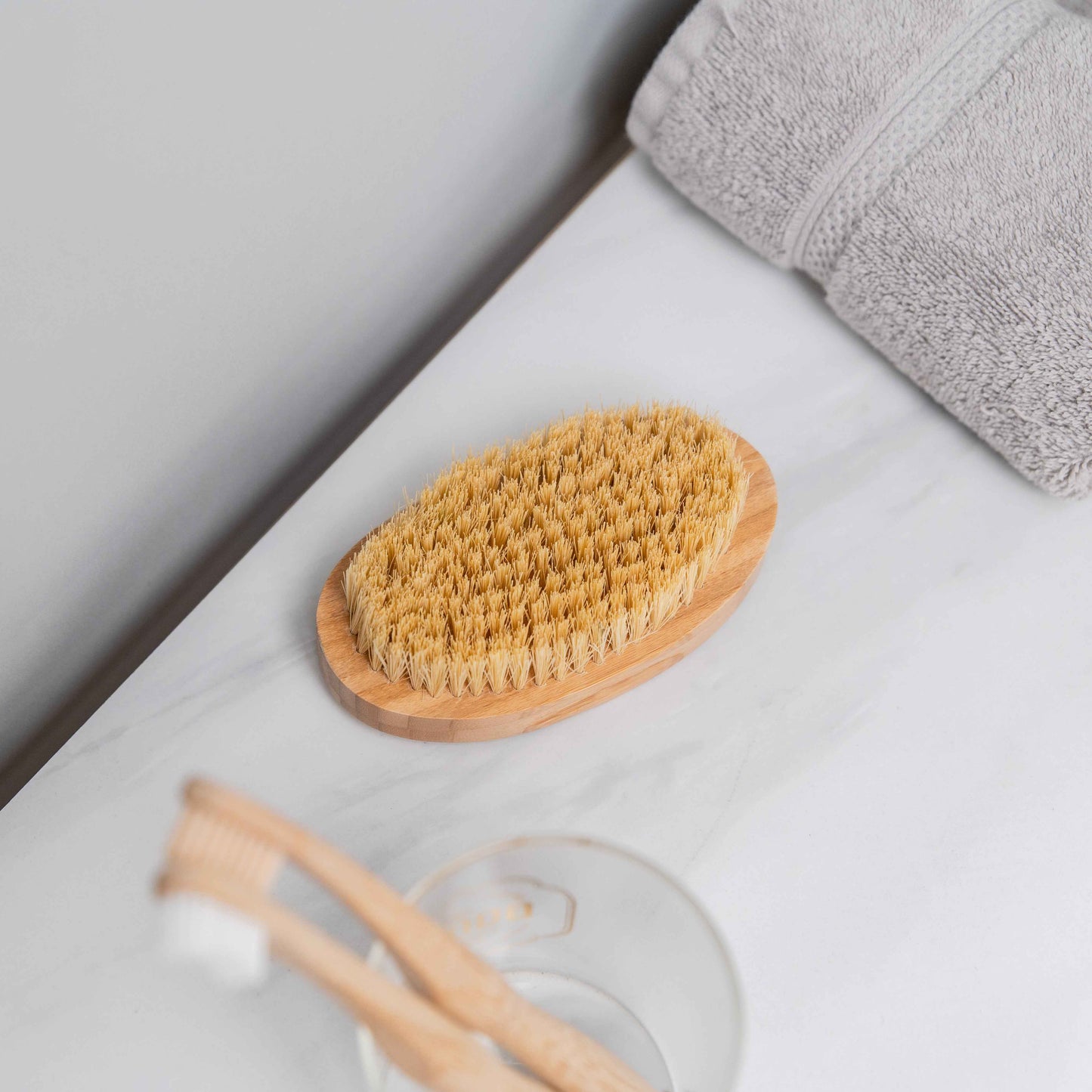 Daigos Bamboo Beard Brush upper view